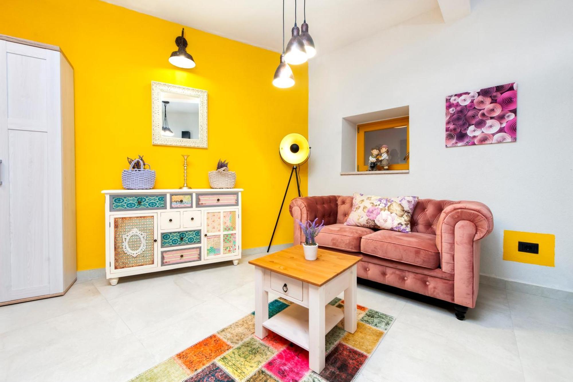 Apartman Paulina Ровин Екстериор снимка